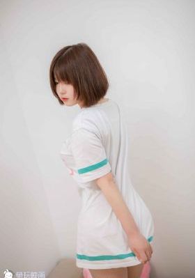 吊侵犯の奶水授乳动漫男男