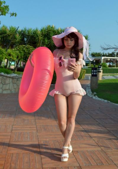 大人操小孩