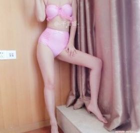 教室里调教大乳奶牛老师