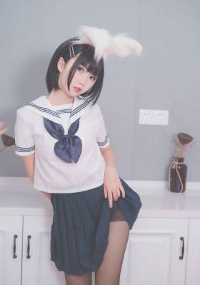 隔壁姐妹们